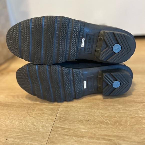 Like New Hunter Rain Boots! - Picture 5 of 6